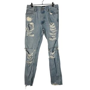Urban Outfitters UO BDG Light Wash Distressed Ripped Skinny Jeans 31X32